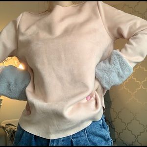 SUEDE ZARA FLUFF WRIST LONG-SLEEVE TOP ☁️